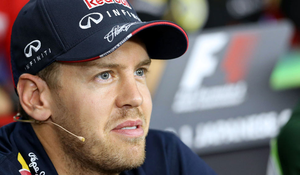 AUTO-PRIX-REDBULL-VETTEL-FILES