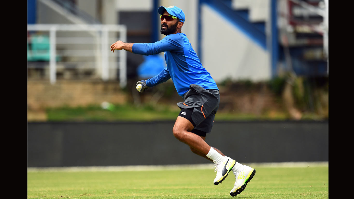 dinesh-karthik-afp