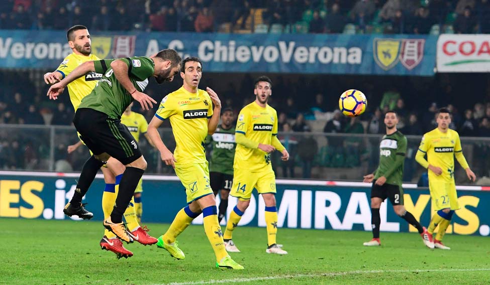 FBL-ITA-SERIEA-CHIEVO-JUVENTUS