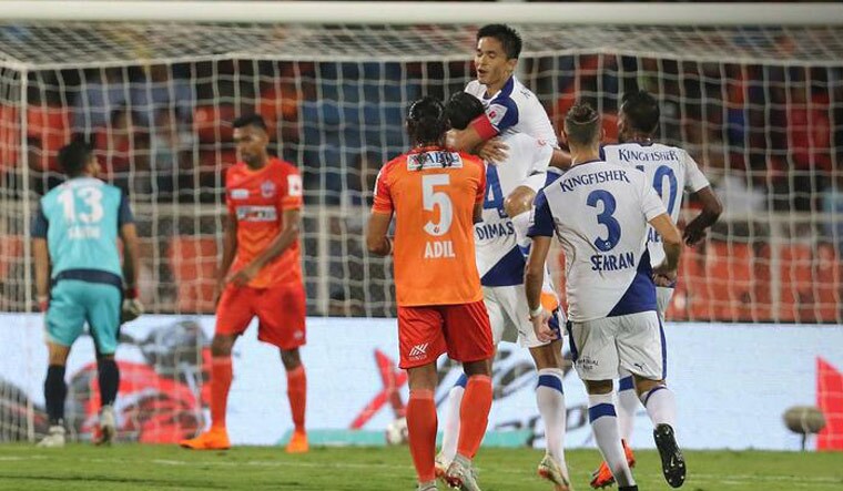 Bengaluru FC players celebrate after scoring a goal against FC Pune City | ISL