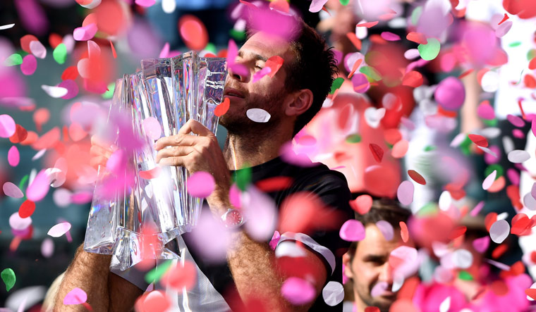 Del Potro ends Federer's streak to win Indian Wells title