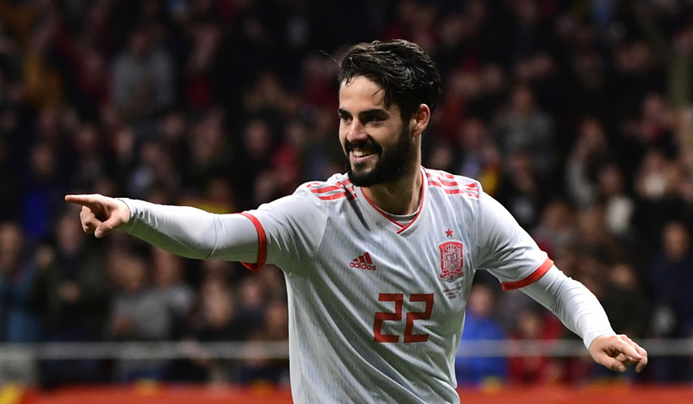Spain hit Argentina for six as Isco grabs hat-trick