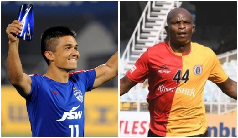 (File) Bengaluru FC's Sunil Chhetri (left) and East Bengal's Dudu Omagbemi