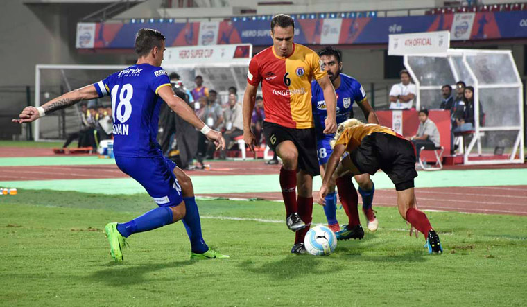 East Bengal beat Mumbai City FC 2-1 to enter Super Cup quarters