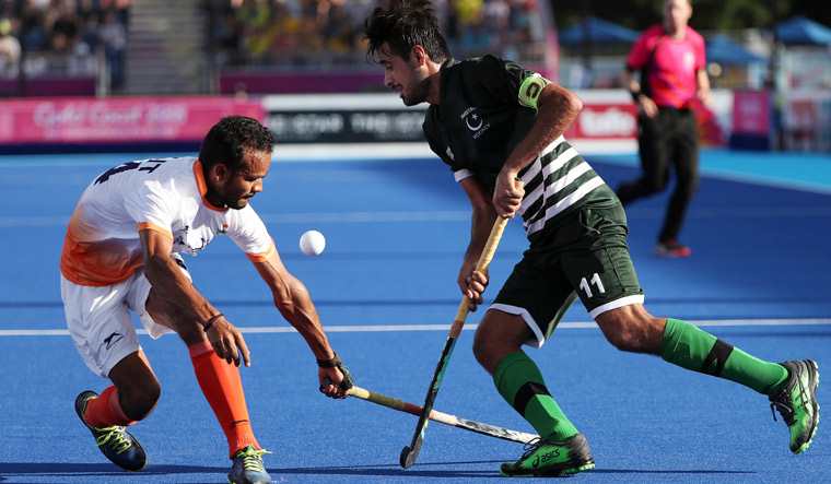 Hockey: India concede late again, draw 2-2 with Pakistan