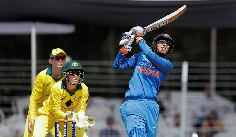 Smriti Mandhana, Harmanpreet Kaur to lead in T20-style tie