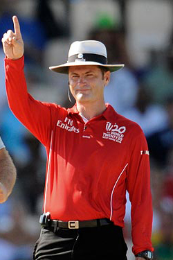 [File] Simon Taufel is regarded one of the best umpires | AFP