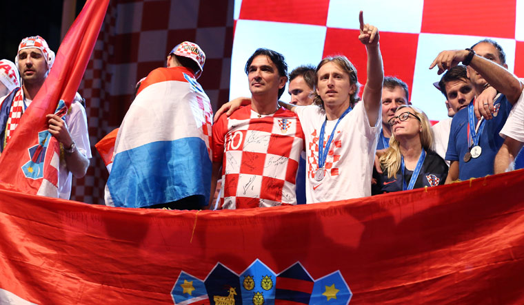 Croatia takes to streets to toast soccer team's historic run