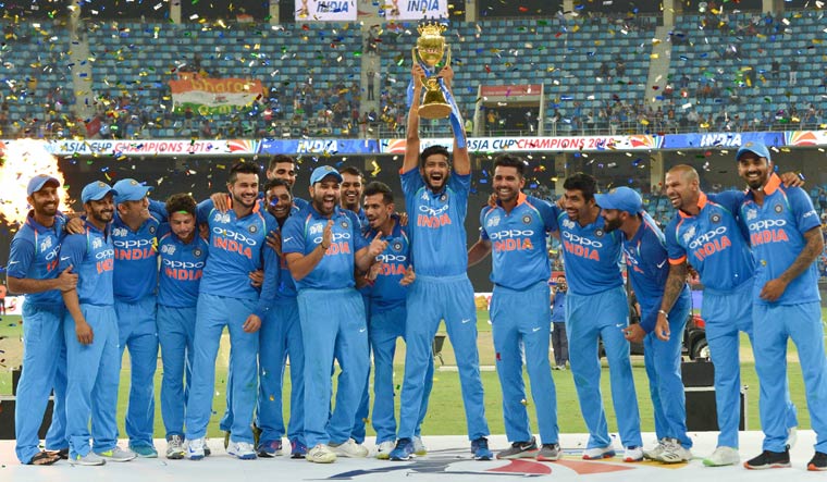 The Indian team lifting the Asia Cup | PTI