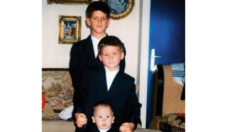 'Mom made us all dress the same': Djokovic shares throwback picture