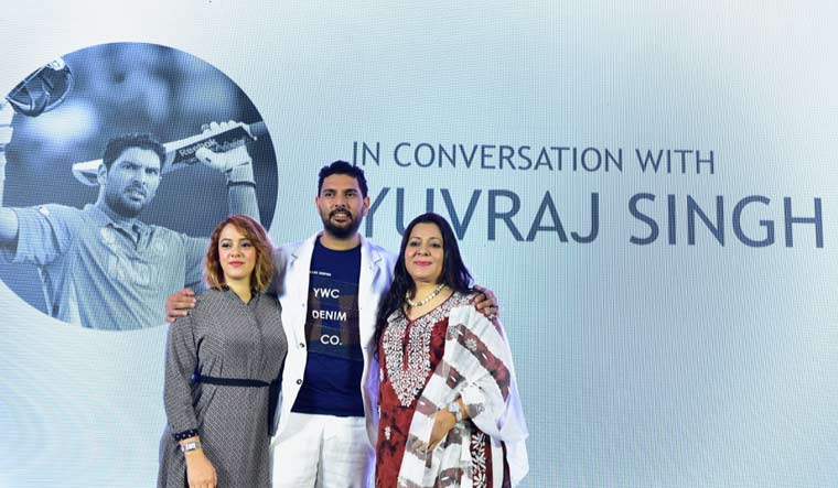 Yuvraj Singh with his wife Hazel and mother Shabnam