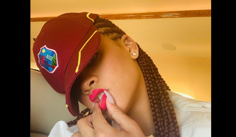 Rihanna-Twitter-West-Indies
