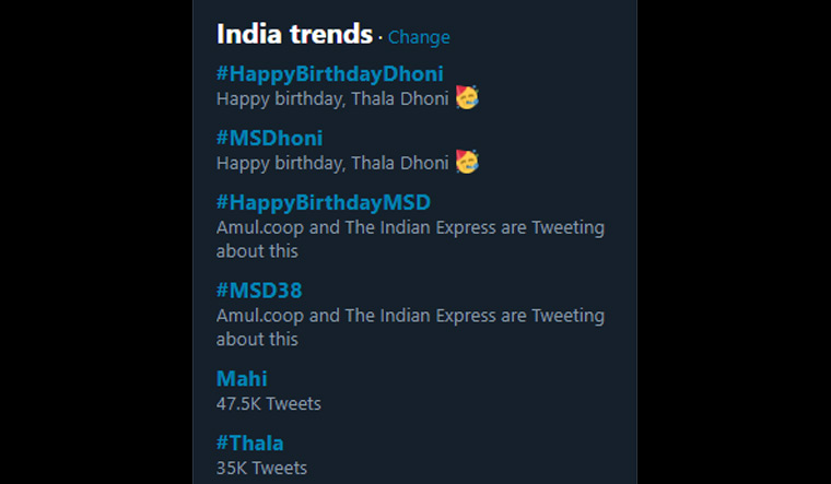 Dhoni-Twitter-Trending