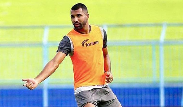 Kerala Blasters sign Brazil defender Jairo Rodrigues