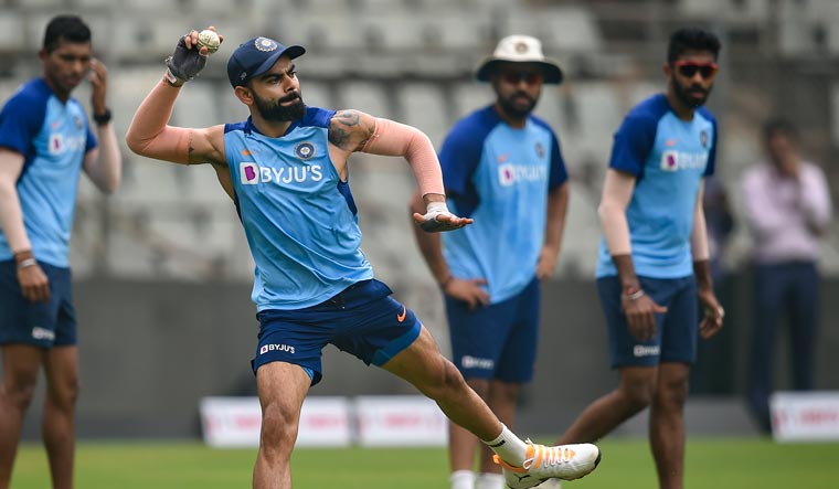 Mumbai ODI: Australia win toss, opt to bowl first against India