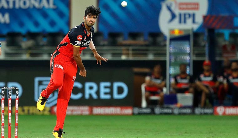 RCB's Washington Sundar in action in the IPL 2020 | iplt20.com