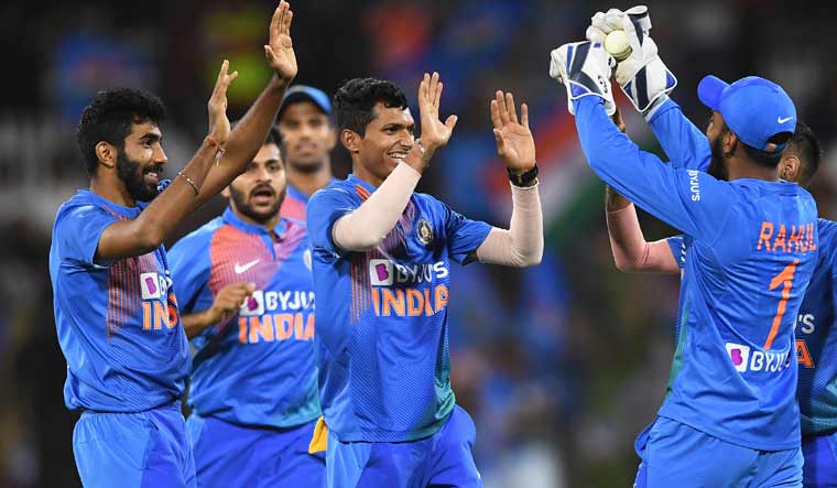 India beat New Zealand by 7 runs in 5th T20I, notch up rare 5-0 whitewash
