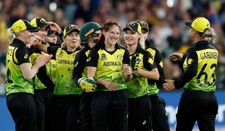 Australia's Megan Schutt (center) took four wickets | AP