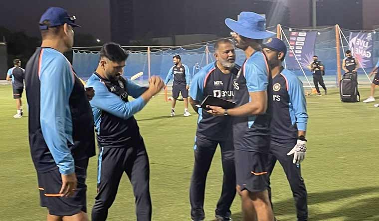 M.S. Dhoni interacting with Team India at the training ground | Team India Instagram