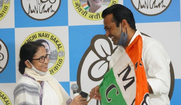 TMC chief Mamata Banerjee with tennis player Leander Paes in Goa | TMC Goa Twitter