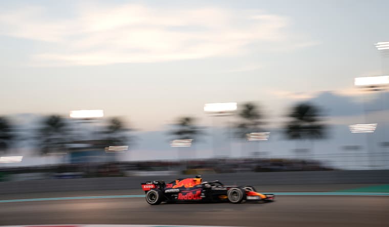 Abu Dhabi F1 GP Auto Racing