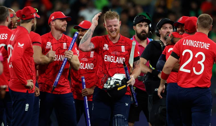 England's Ben Stokes, center, celebrates with teammates after hitting the winning runs against Pakistan | AP