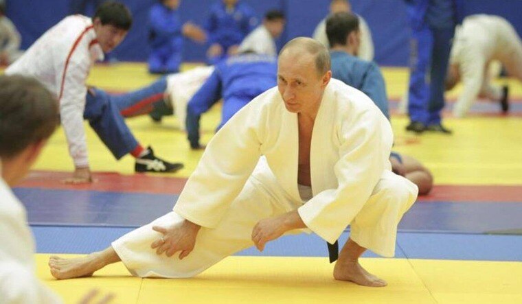 [File] Vladimir Putin at a judo dojo | Reuters