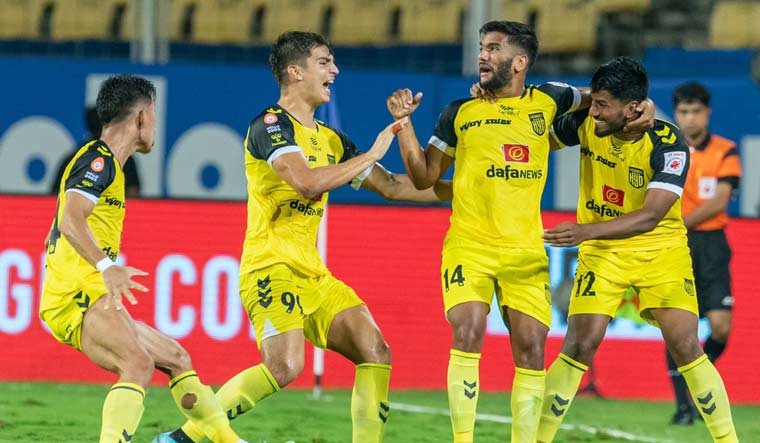 Hyderabad beat Kerala 3-1 in the shoot-out after the match ended 1-1 in the regulation and extra time | image source: Twitter/ISL