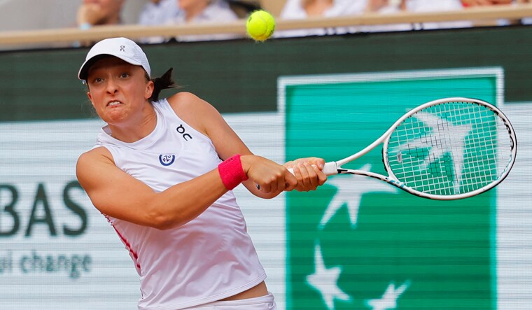 Tennis - French Open - Roland Garros, Paris, France - June 10, 2023Poland's Iga Swiatek in action during her final match against Czech Republic's Karolina Muchova REUTERS/Clodagh Kilcoyne