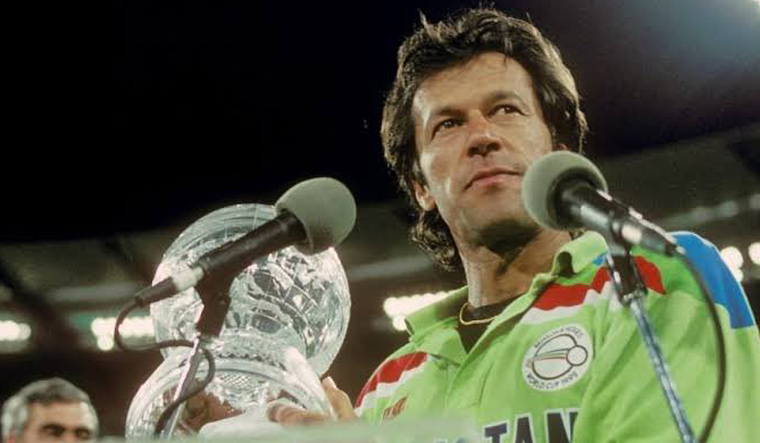 Pakistan-1992-world-cup-imran-khan-twitter