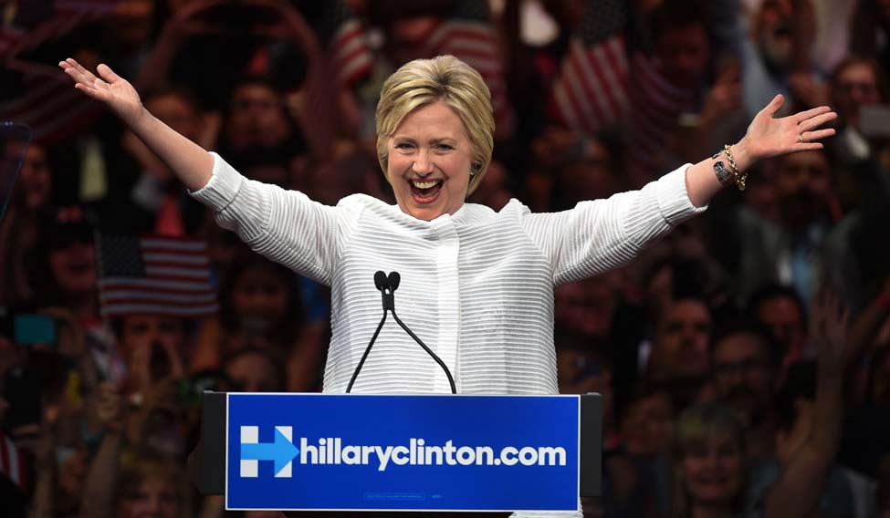 TOPSHOT-US-VOTE-DEMOCRATS-HILLARY