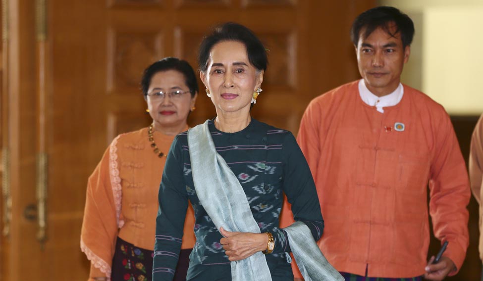Aung-San-Suu-Kyi-AP