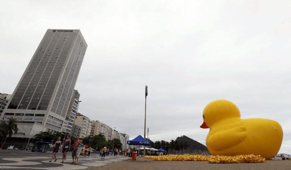 Brazil-protest-duck