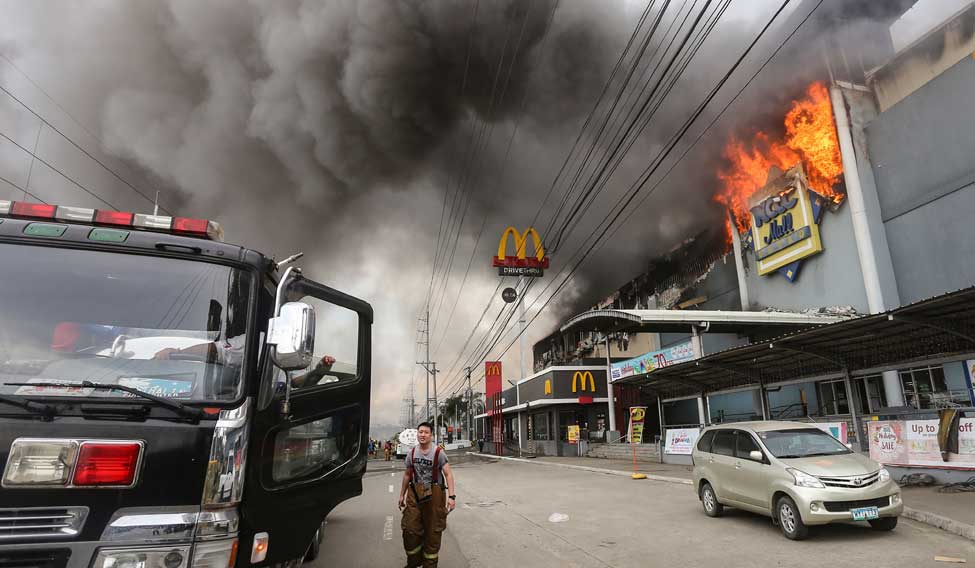 philippines-mall-fire-afp