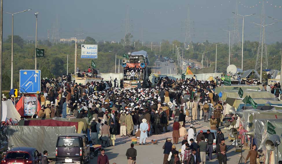 PAKITAN-POLITICS-RELIGION-PROTEST