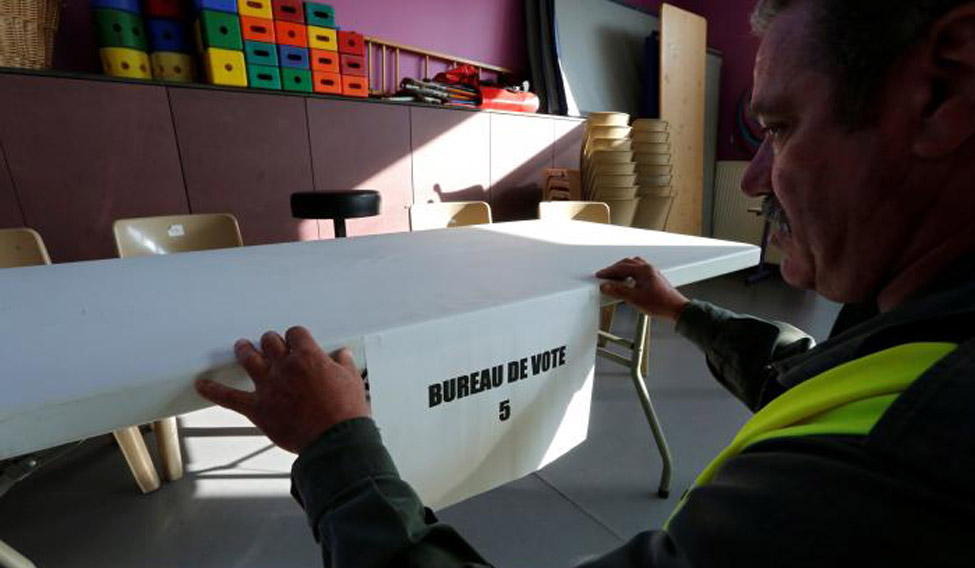 france-polls-preparation
