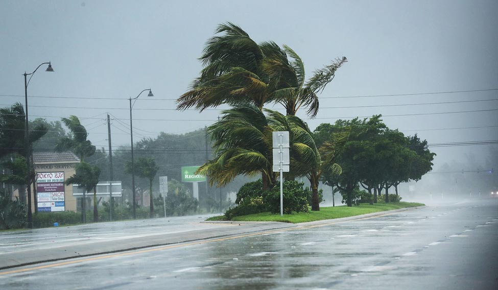 US-POWERFUL-HURRICANE-IRMA-SLAMS-INTO-FLORIDA