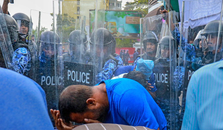Maldives emergency protest ap
