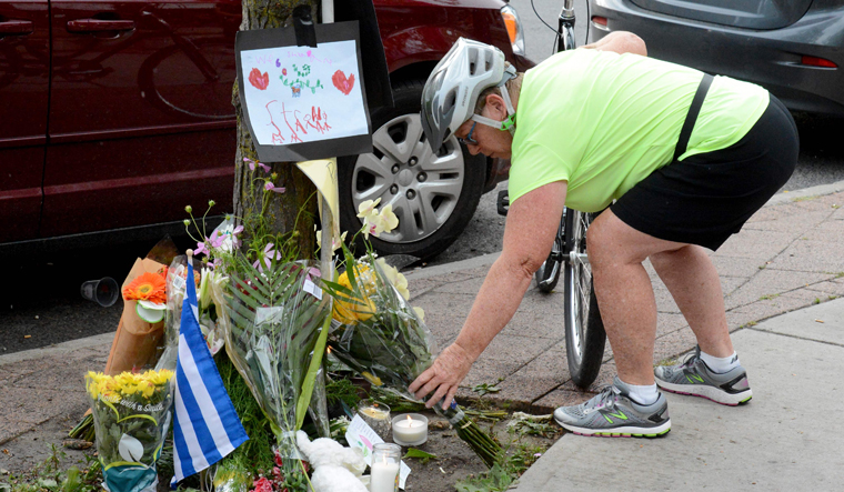 toronto-shooting-tribute-afp