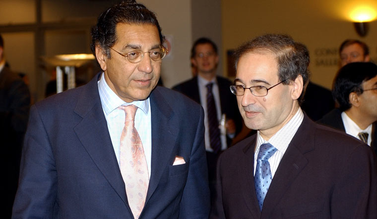 (File) Munir Akram (left), Pakistan's ambassador to the United Nations, and Fayssal Mekdad, Syria's UN ambassador | AFP