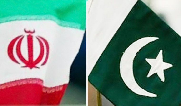 Iran-Pakistan-Flag-File