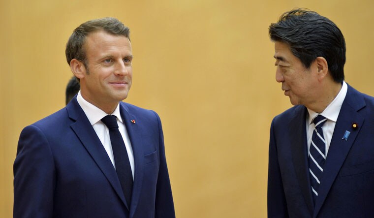 French President Emmanuel macron with Japan PM Shinzo Abe | Reuters