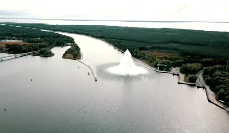 Tallboy bomb, the biggest World War Two bomb ever found in Poland, explodes underwater while being defused, in Swinoujscie, Poland | Reuters