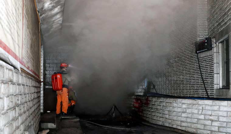 china-coal-mine-carbon-monoxide-smoke-Yongchuan-ap