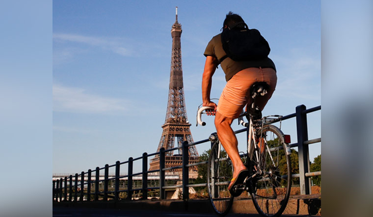 Eiffel-Tower-cyclist-france-paris-Reuters