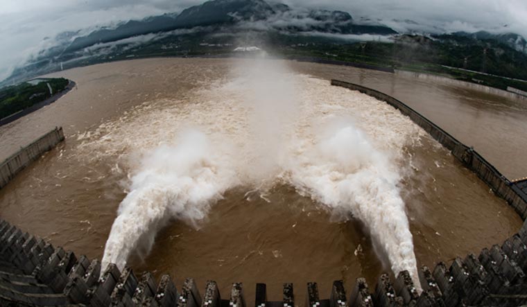 Three-gorges-dam-yangtze-water-Reuters