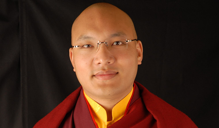 Karmapa-lama-Ogyen-Trinley-Dorje-wikicommons-Tashiiiii