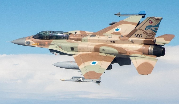 An Israeli Air Force F-16 | Via Wikipedia Commons