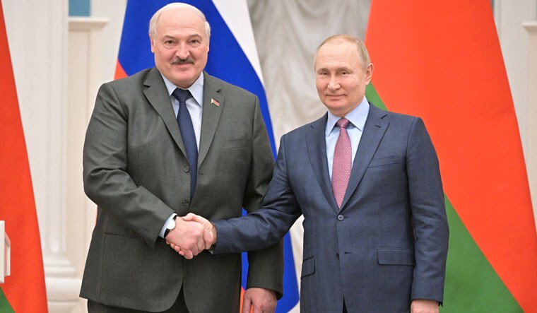  Alexander Lukashenko (left) with Vladimir Putin | Reuters