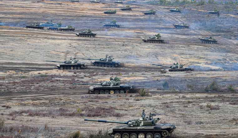 Russian and Belarusian tanks on exercise | AP